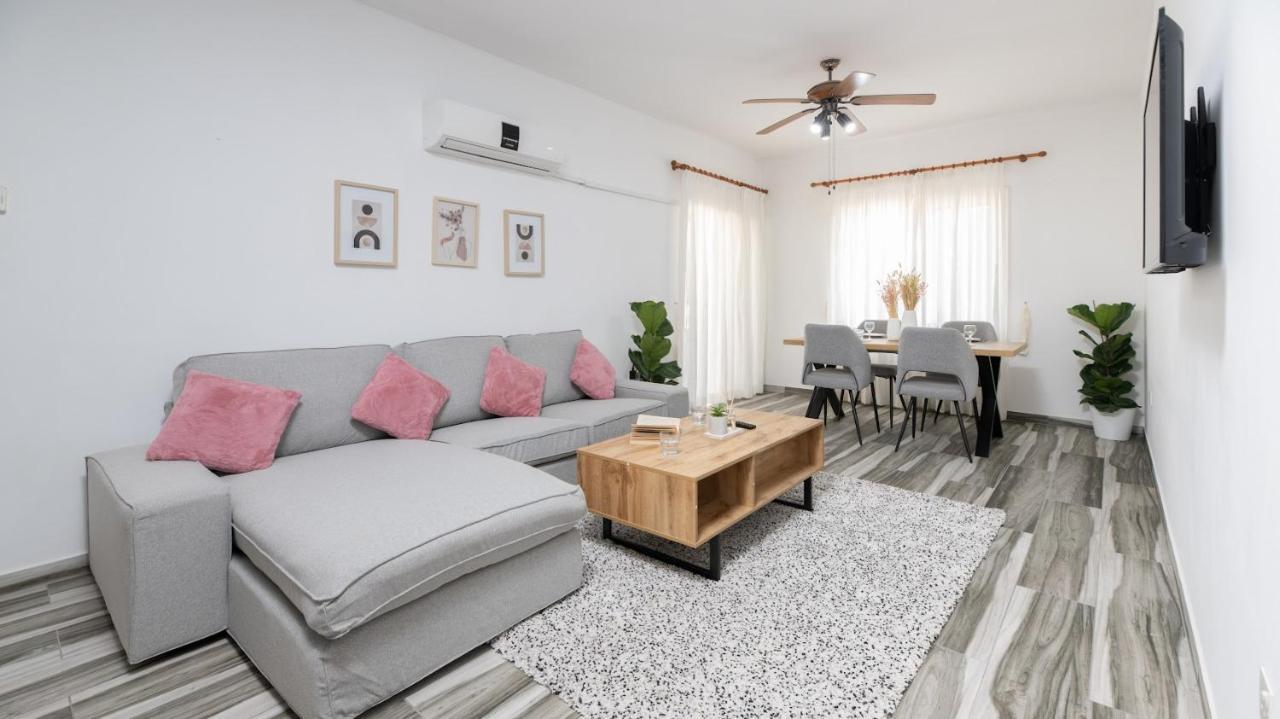 Beautiful Apartment In Harbour Paphos, Central & Close To Beach Dış mekan fotoğraf